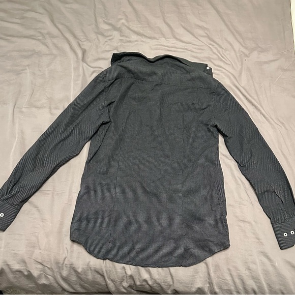 Vince Camuto Slim Fit Dress Shirt - fits size Medium - Picture 2 of 3